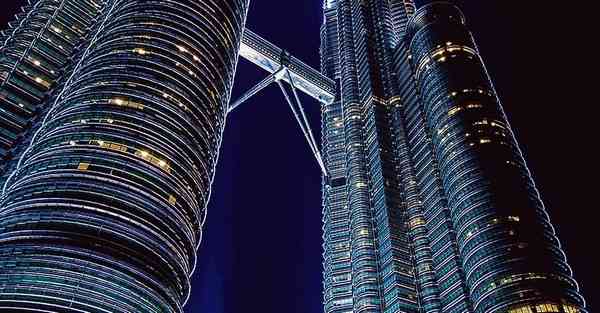 AI绘画的特效天使（AI是不是特效制作软件）