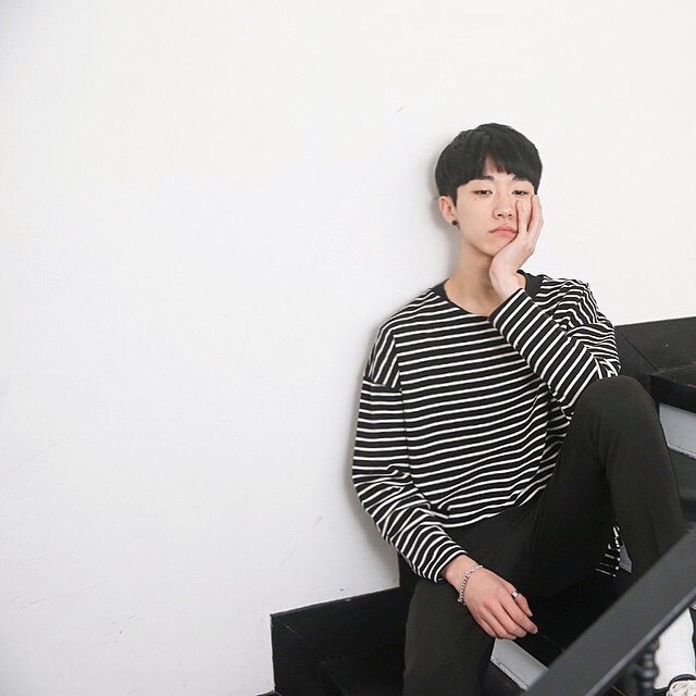 阙娜姬谦