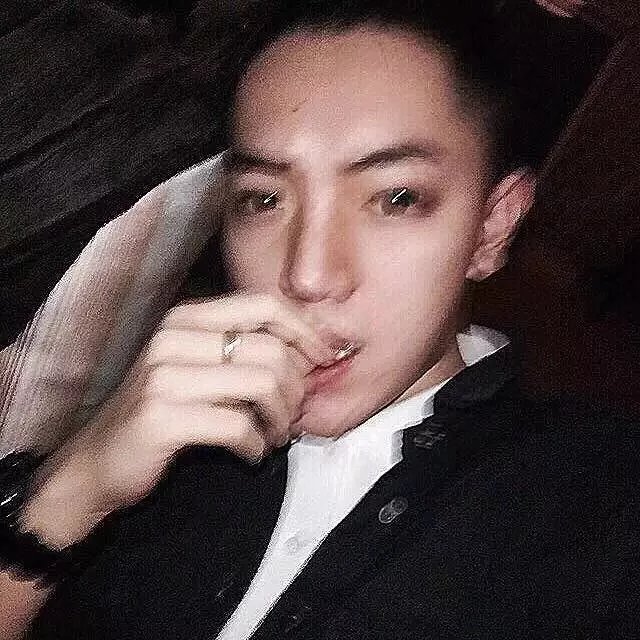 闵香纪睿